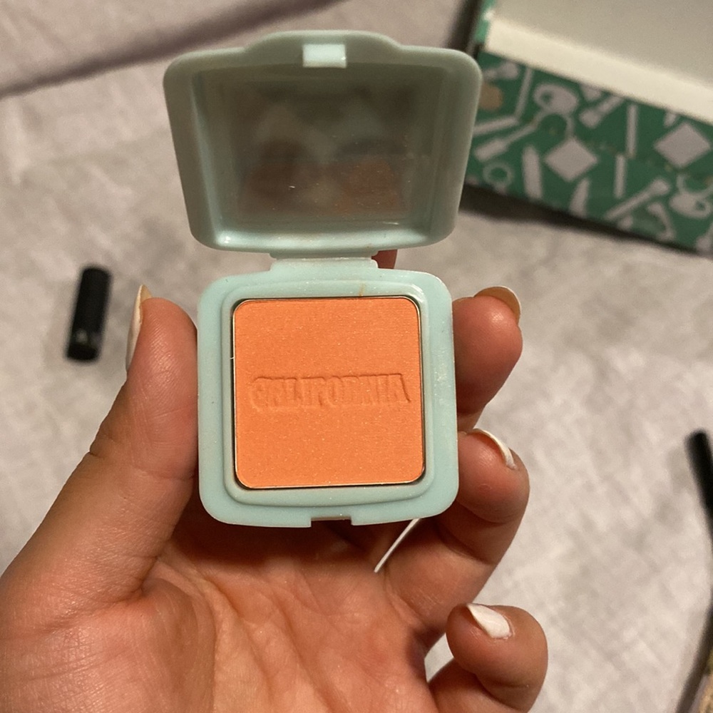 Random makeup samples - Picture 7 of 7